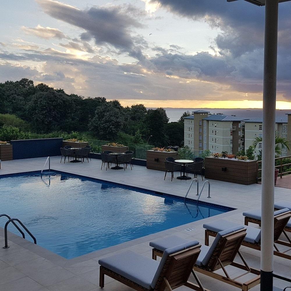 Cara Hotels Trinidad Claxton Bay Kültér fotó
