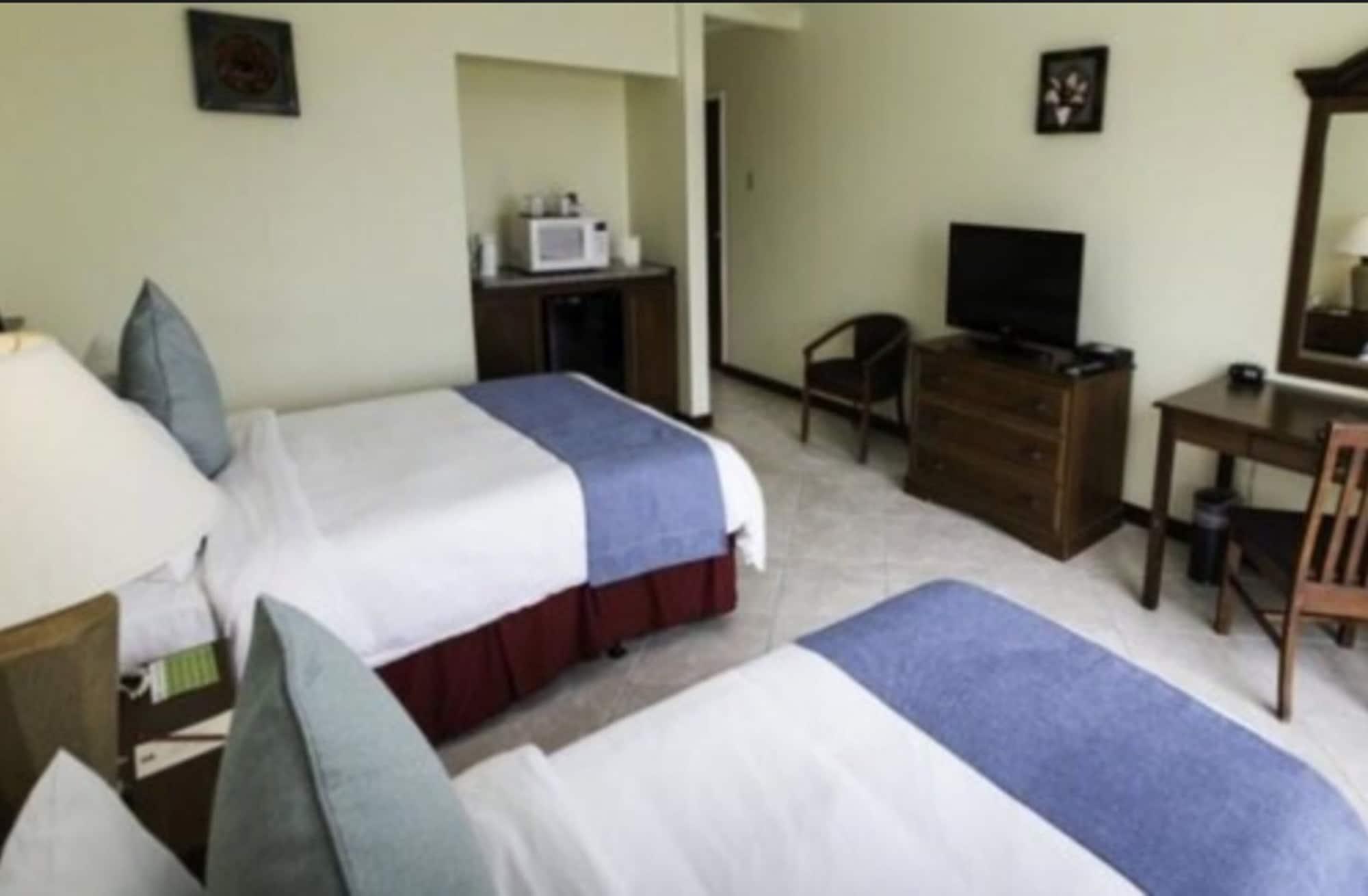Cara Hotels Trinidad Claxton Bay Kültér fotó
