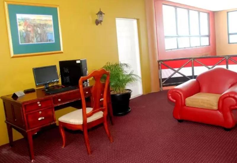 Cara Hotels Trinidad Claxton Bay Kültér fotó